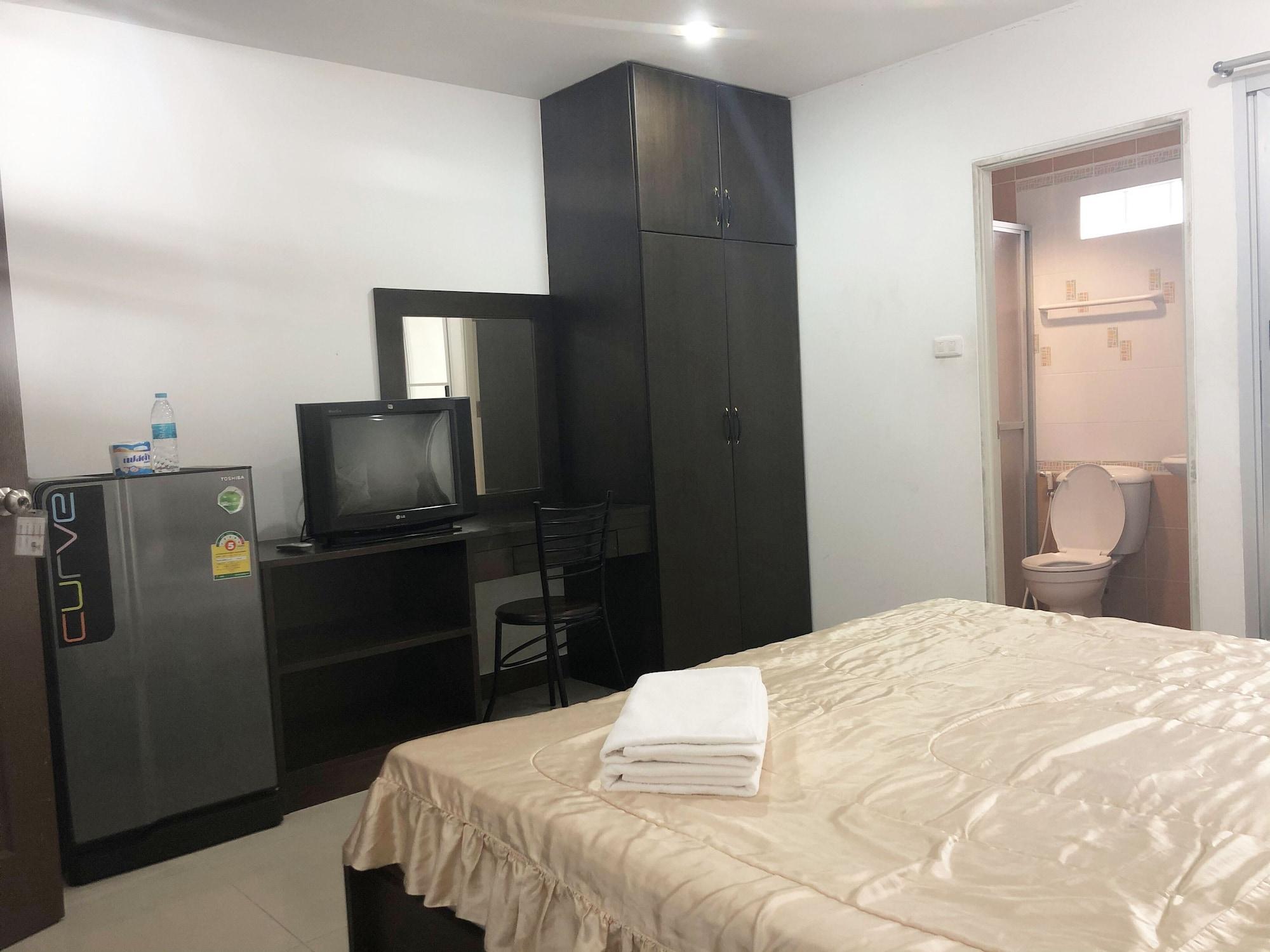 בנגקוק Aravinda Living Home מראה חיצוני תמונה