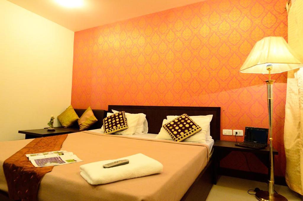 בנגקוק Aravinda Living Home מראה חיצוני תמונה